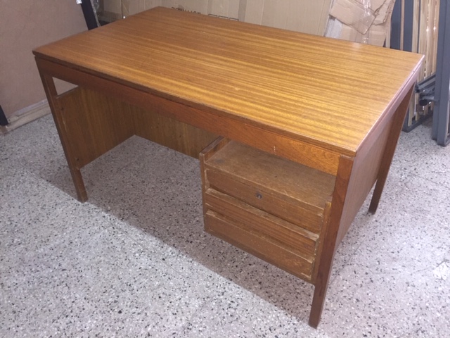 ESCRITORIO ROBLE OUTLET